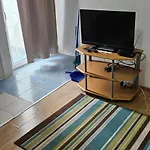 Hugo Apartament