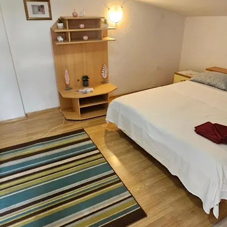 Hugo Apartman *