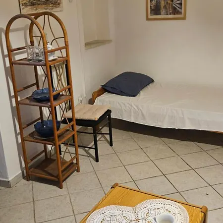 Hugo Apartmán *
