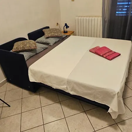 Hugo * مالينسكا